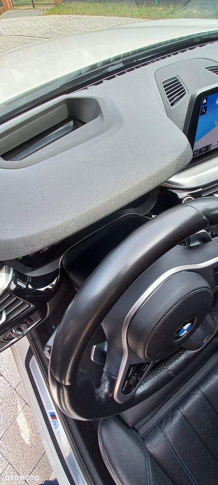 BMW Seria 5 520d M Sport - 14