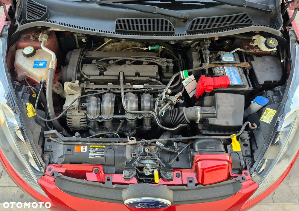 Ford Fiesta 1.25 Celebration - 19