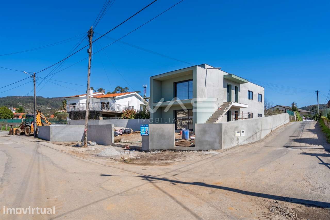 Andar Moradia T2 Venda em Carreiras (São Miguel) e Carreiras (Santiago - Grande imagem: 3/22