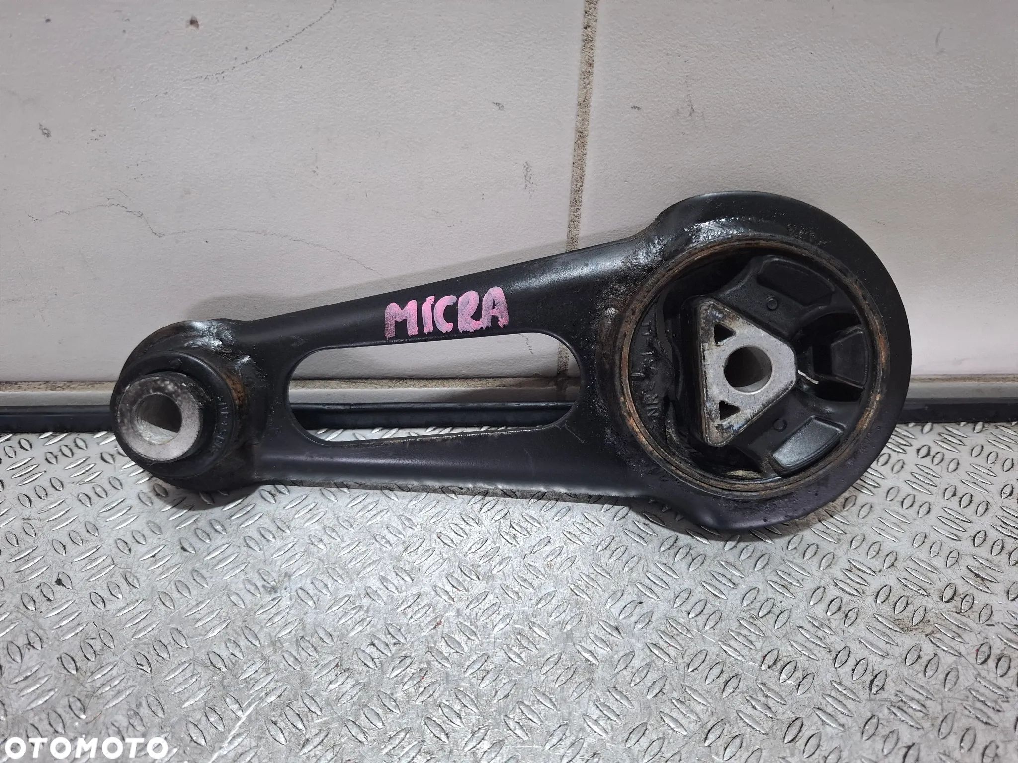 Łapa poduszka silnika Nissan Micra V K14 2019 rok 1,0 - 1