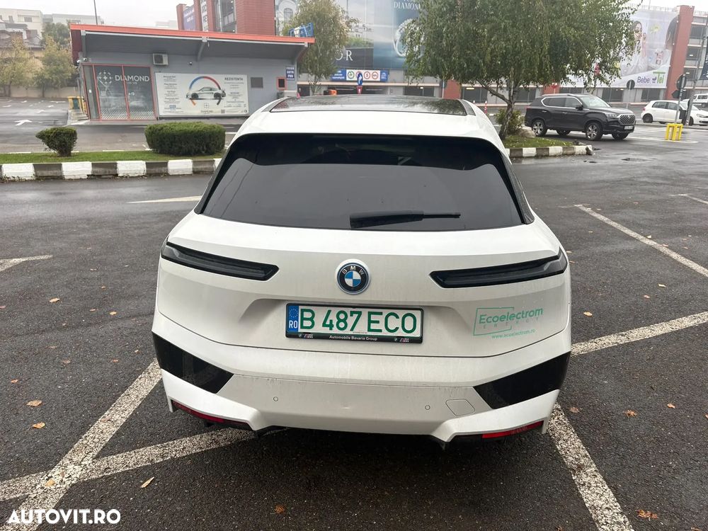 BMW Ix 2022 photo 2