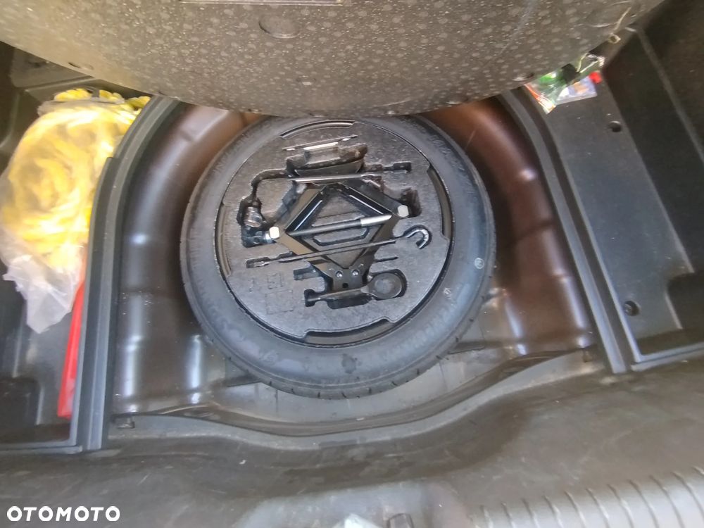 Hyundai i30 1.4 BlueDrive Classic - 11