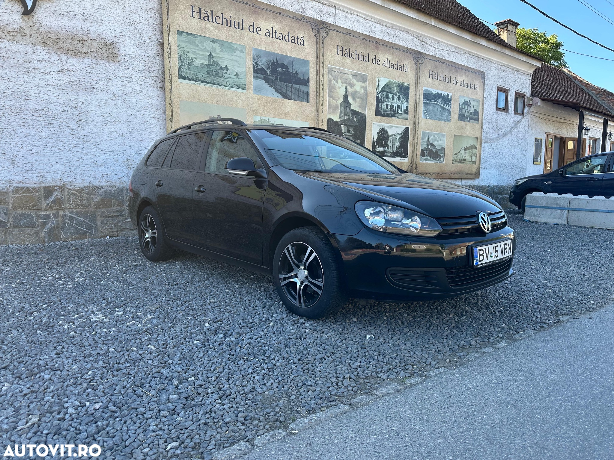 Volkswagen Golf 1.6 TDI BlueMotion Technology DPF Comfortline - 3