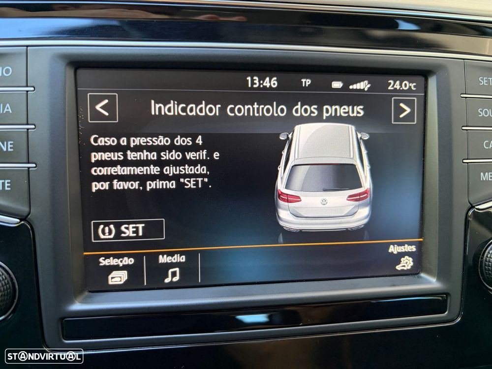 VW Passat Variant 2.0 TDI Highline DSG - 34