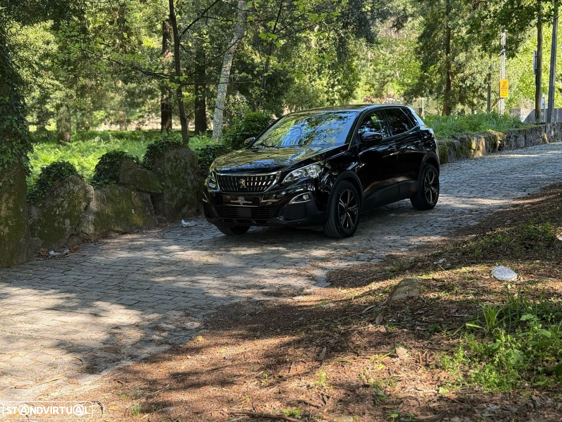 Peugeot 3008 1.5 BlueHDi Allure EAT8 - 29