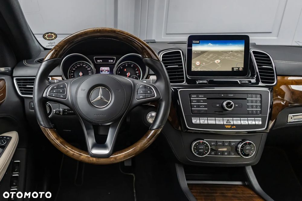 Mercedes-Benz GLS 500 4-Matic - 13