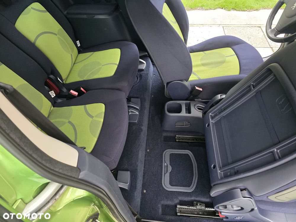 Peugeot 1007 1.6 Trendy 2-Tronic - 27