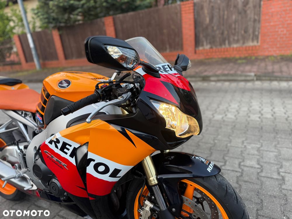 Honda CBR - 2