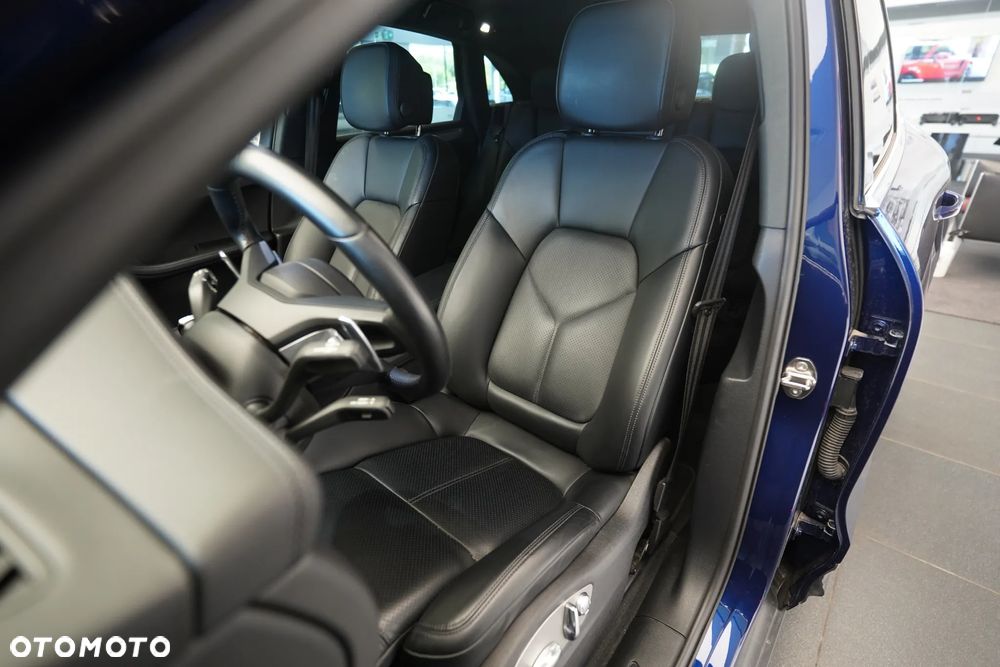Porsche Macan Standard - 15