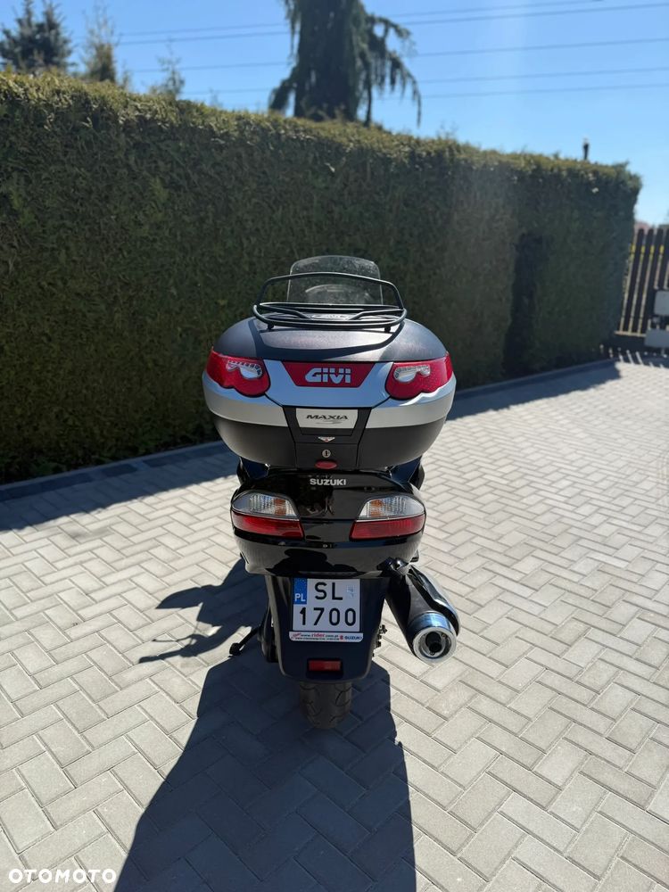 Suzuki Burgman - 4