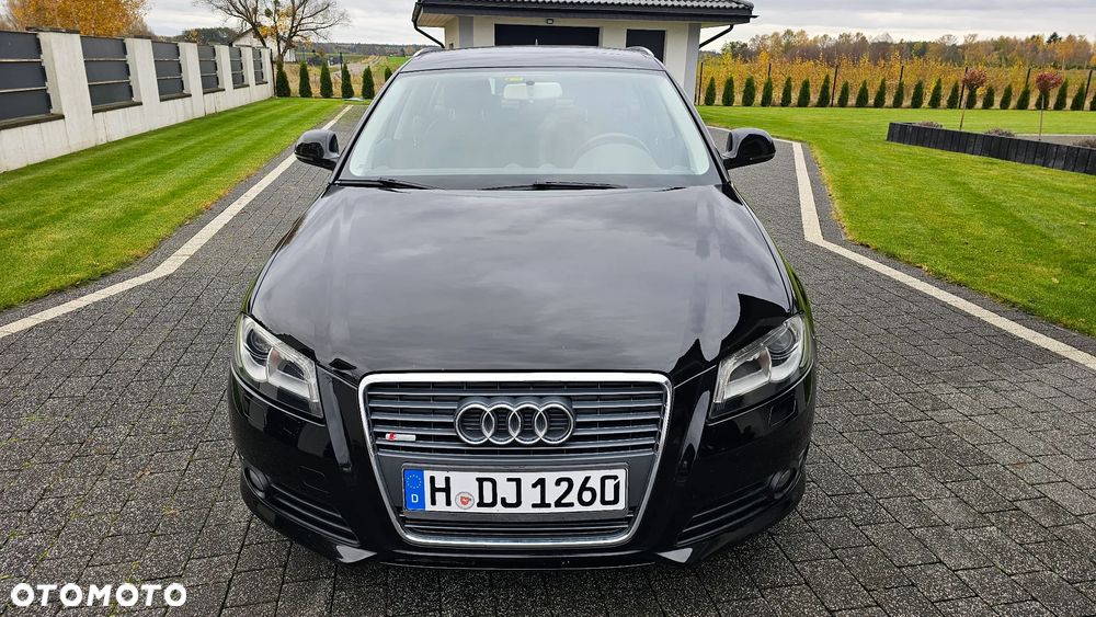 Audi A3 Sportback 2.0 TDI DPF Attraction - 2