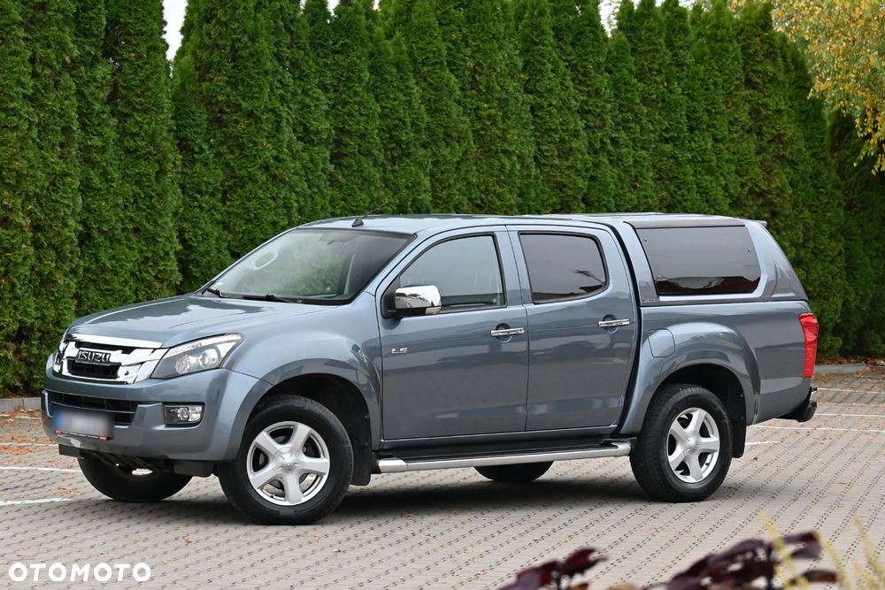Isuzu D-Max 2.5 EC LS+ - 26