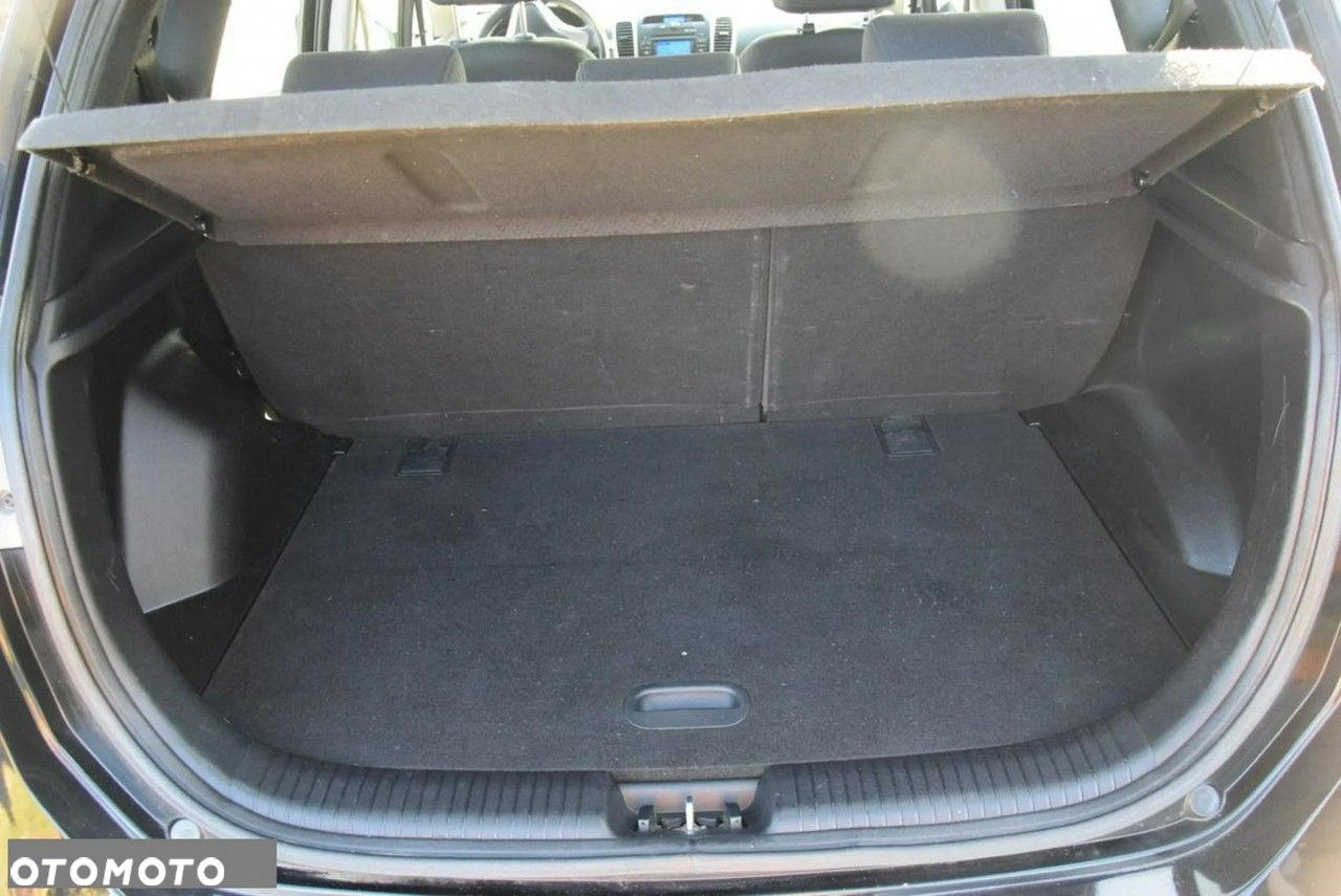 Hyundai ix20 1.4 Classic - 14