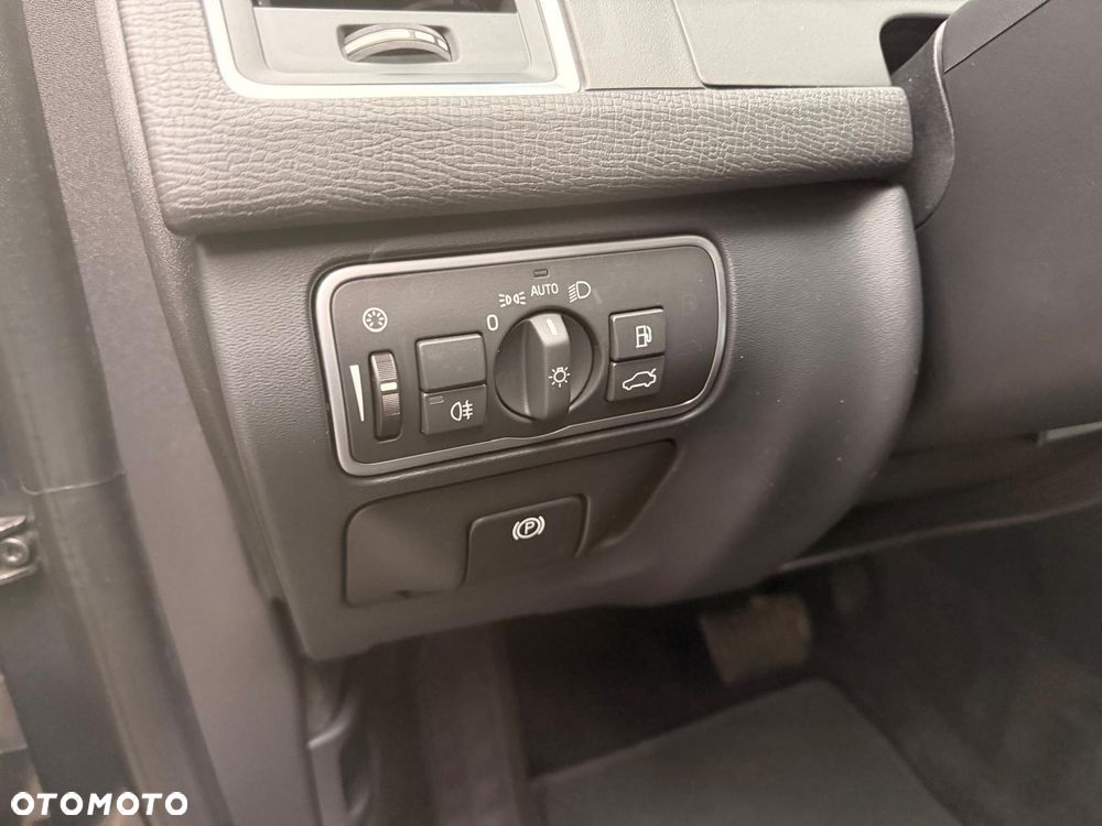 Volvo XC 60 T5 Summum - 23