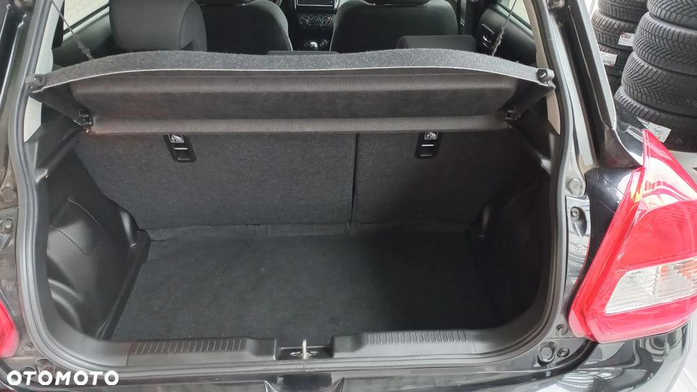 Suzuki Swift 1.2 Premium Plus - 25
