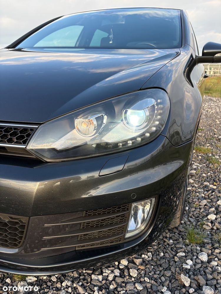 Volkswagen Golf 2.0 TDI DPF GTD - 33