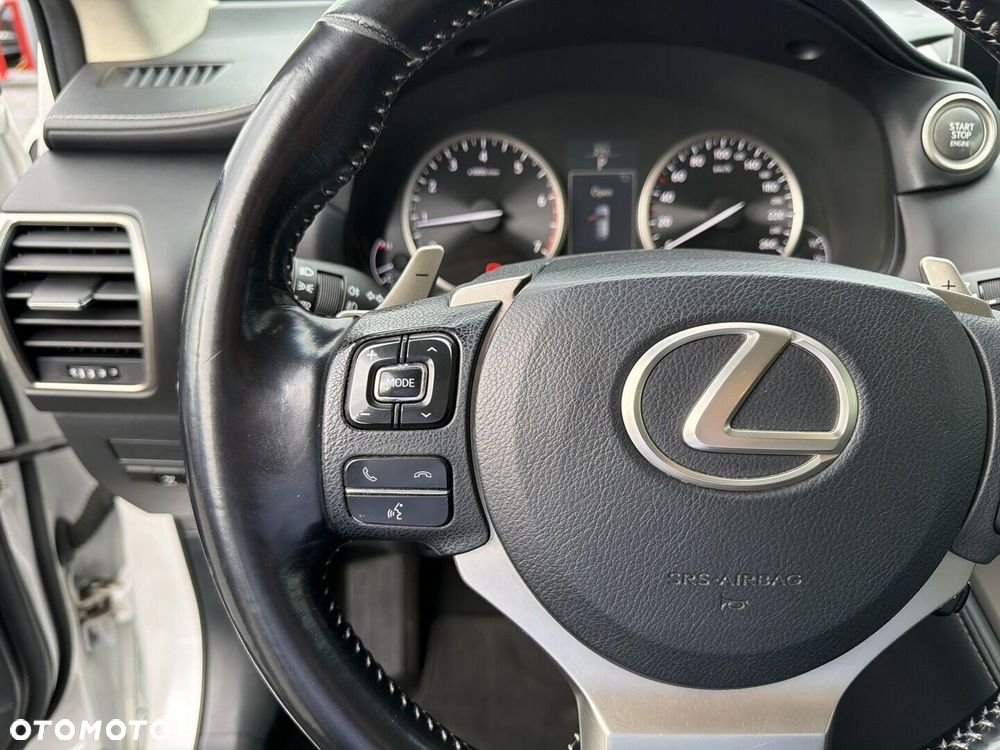 Lexus NX 200t Elite AWD - 19