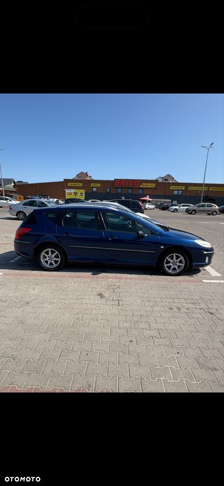 Peugeot 407 - 1