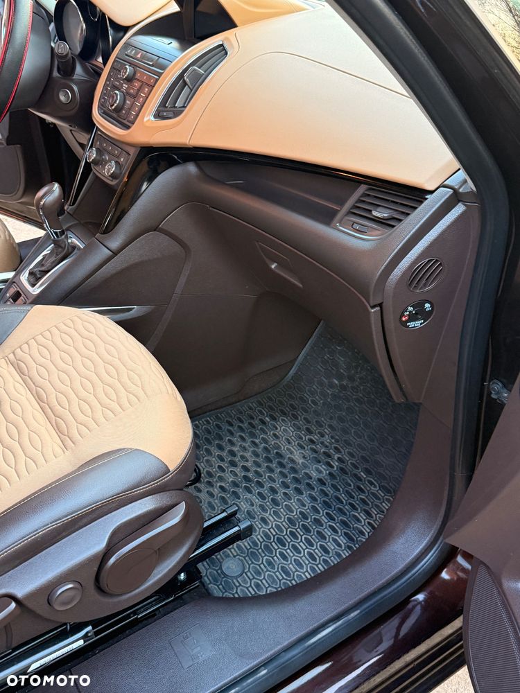 Opel Zafira 2.0 CDTI Cosmo - 12