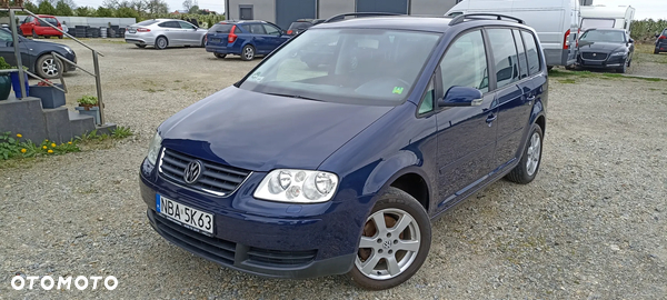 Volkswagen Touran 1.6 FSI Trendline