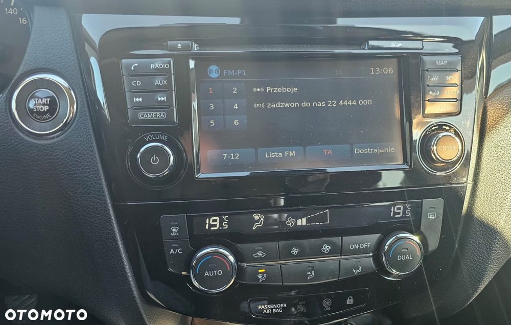 Nissan Qashqai 1.2 DIG-T N-Connecta EU6 - 18