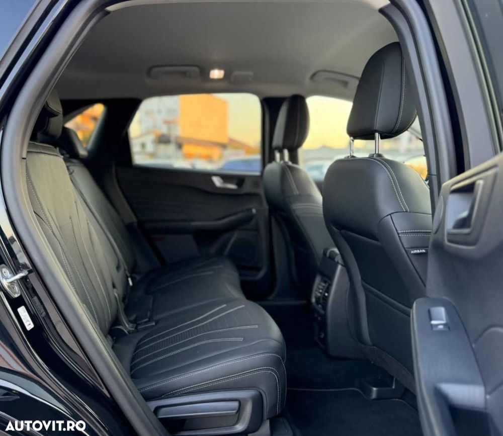 Ford Kuga - 20