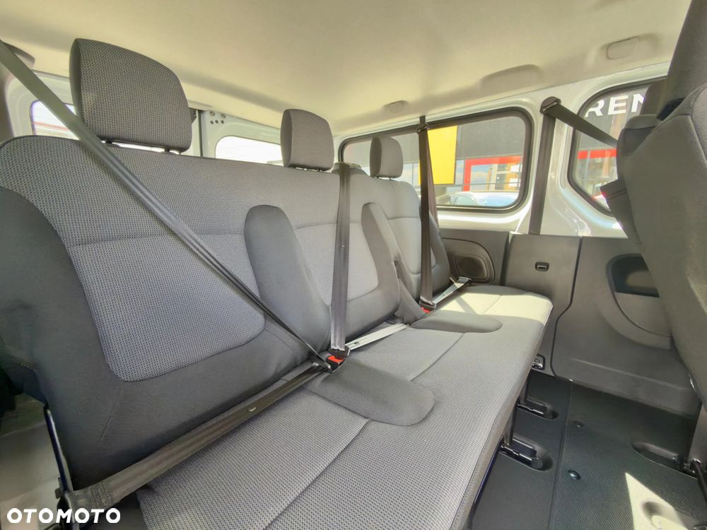 Renault Trafic - 11