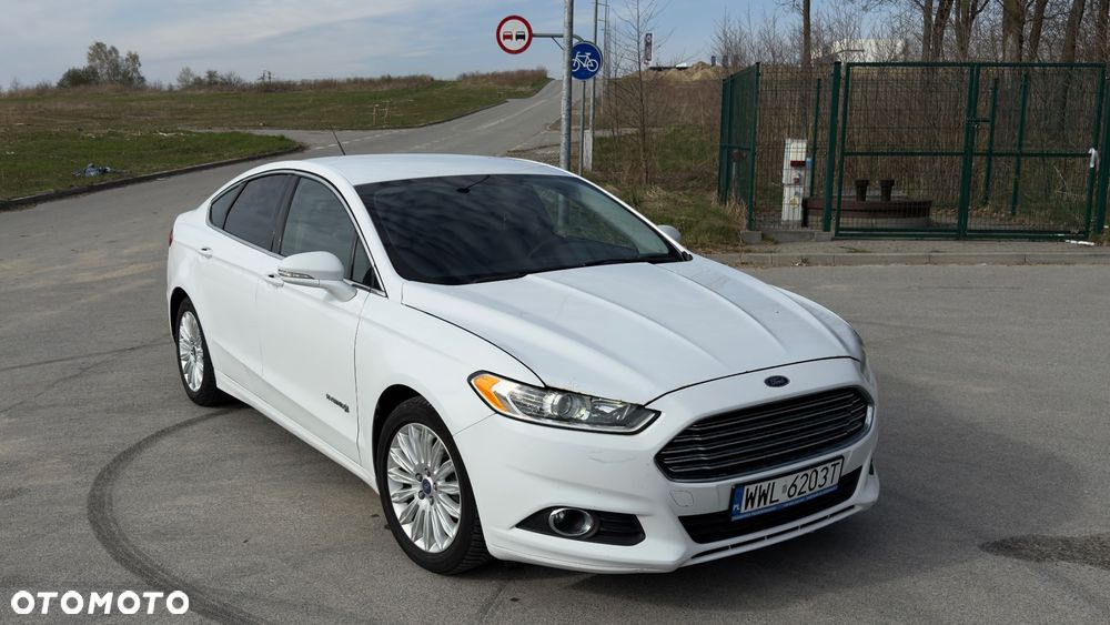 Ford Fusion - 1
