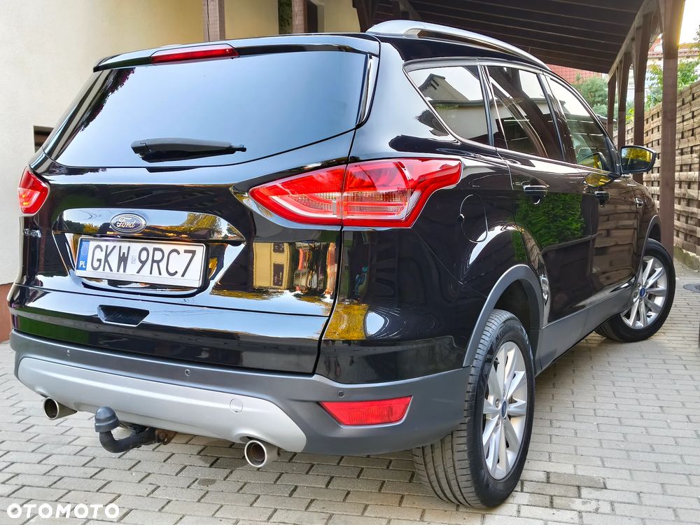 Ford Kuga 2.0 TDCi FWD Titanium - 24