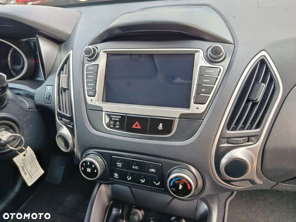 Hyundai ix35 blue 1.6 2WD Finale Silver - 17