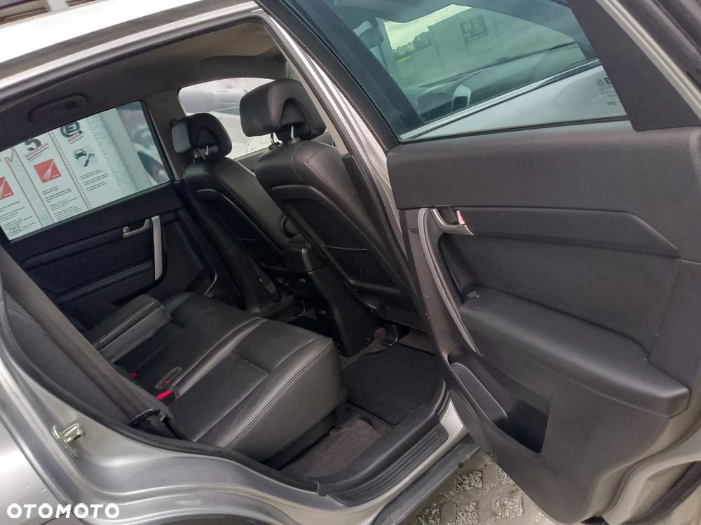 Chevrolet Captiva 2.4 LS - 16