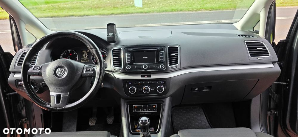Volkswagen Sharan - 18