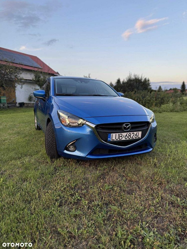 Mazda 2 - 3