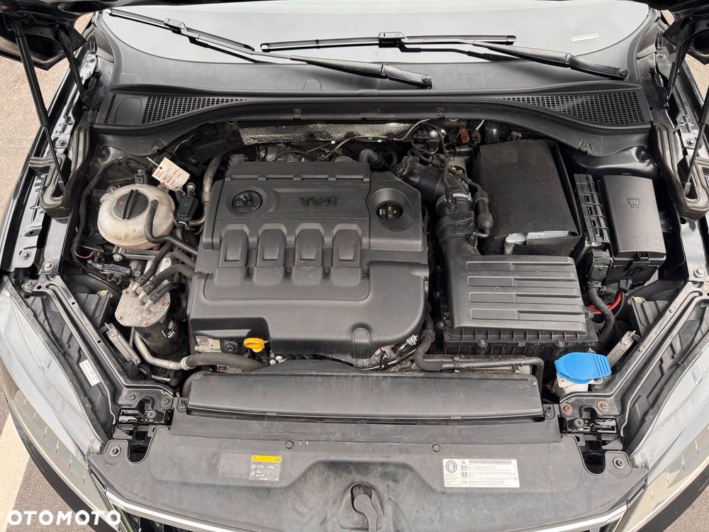 Skoda Superb 2.0 TDI Style DSG - 31