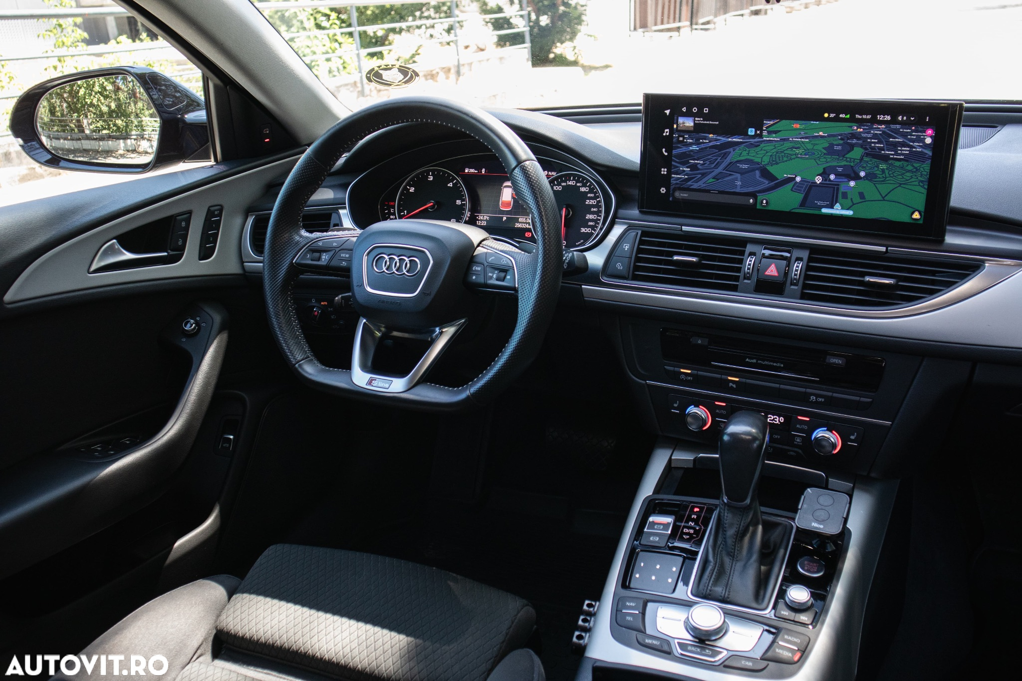 Audi A6 Avant 3.0 TDI quattro S tronic - 10