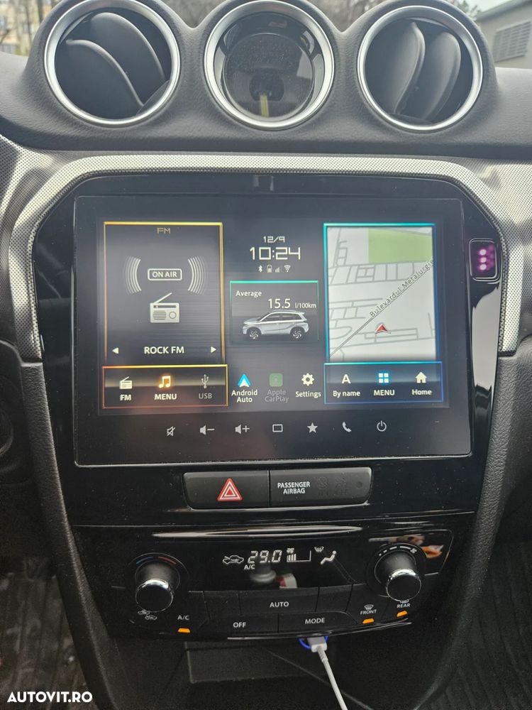 Suzuki Vitara 1.4 Boosterjet MHEV Luxus - 22
