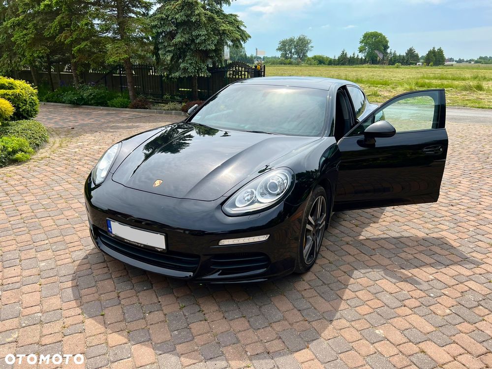 Porsche Panamera S - 2