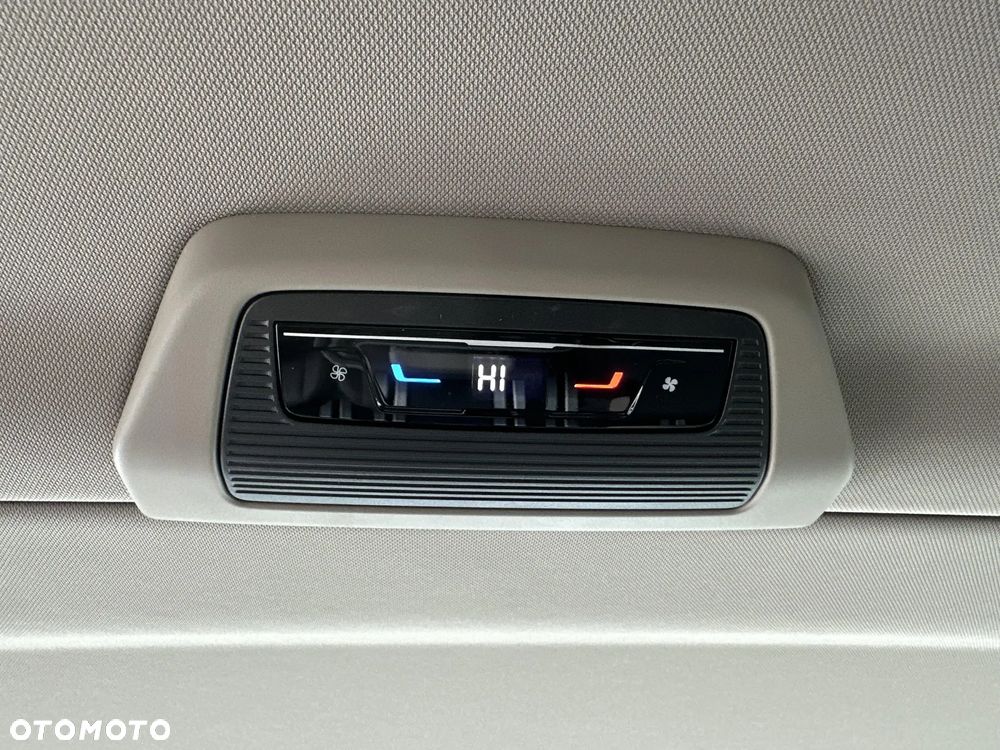 Volkswagen Multivan 2.0 TDI L1 Edition DSG - 36