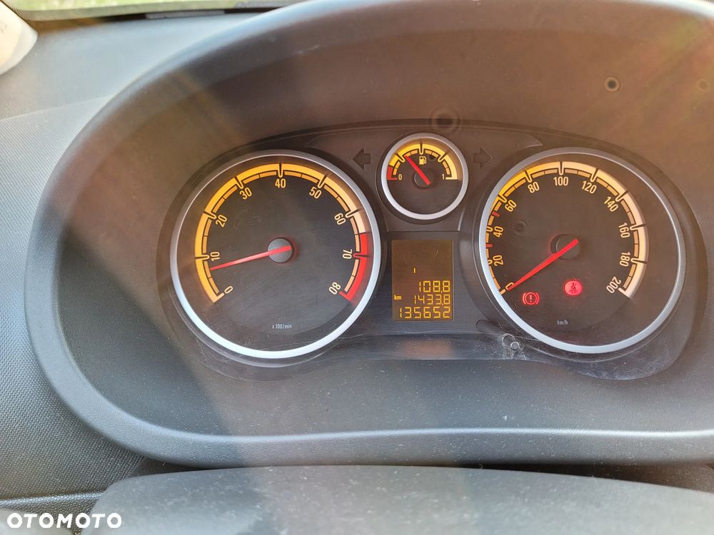 Opel Corsa 1.2 16V Enjoy - 15