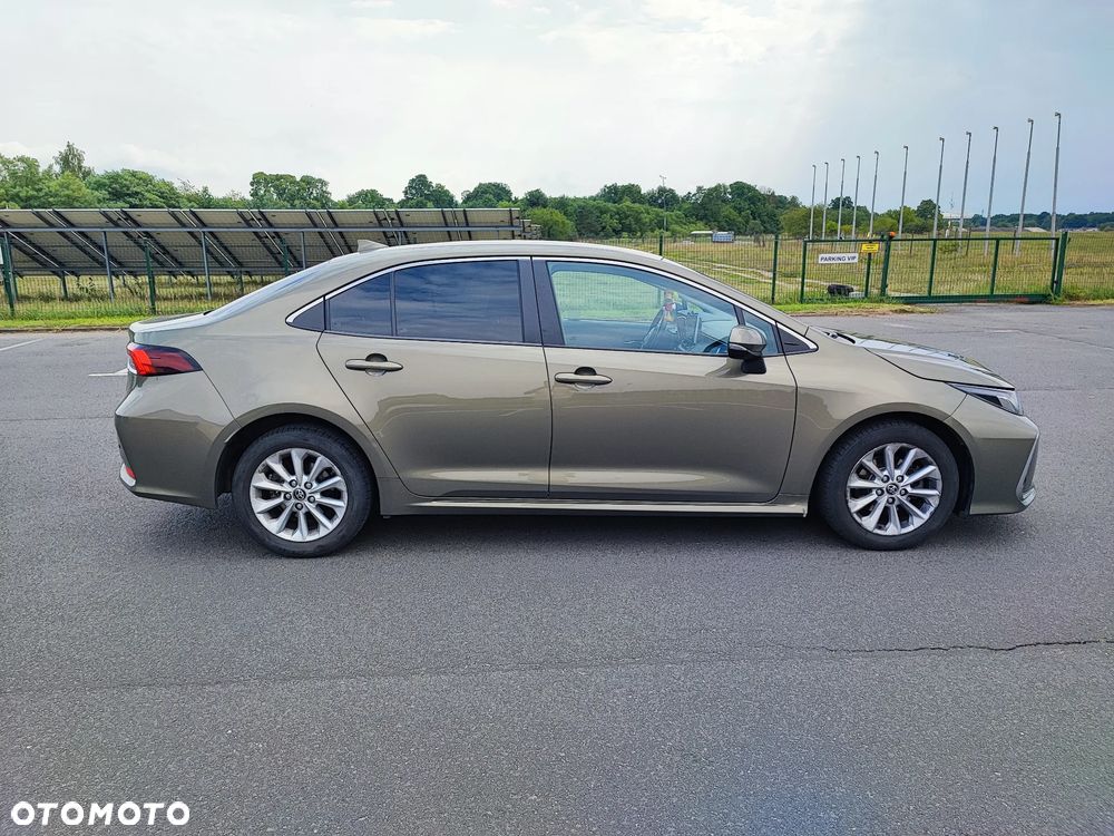Toyota Corolla 1.6 Comfort - 8