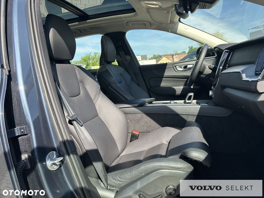 Volvo XC 60 - 25