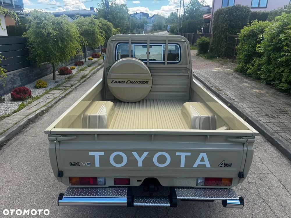 Toyota Land Cruiser 2022 photo 5