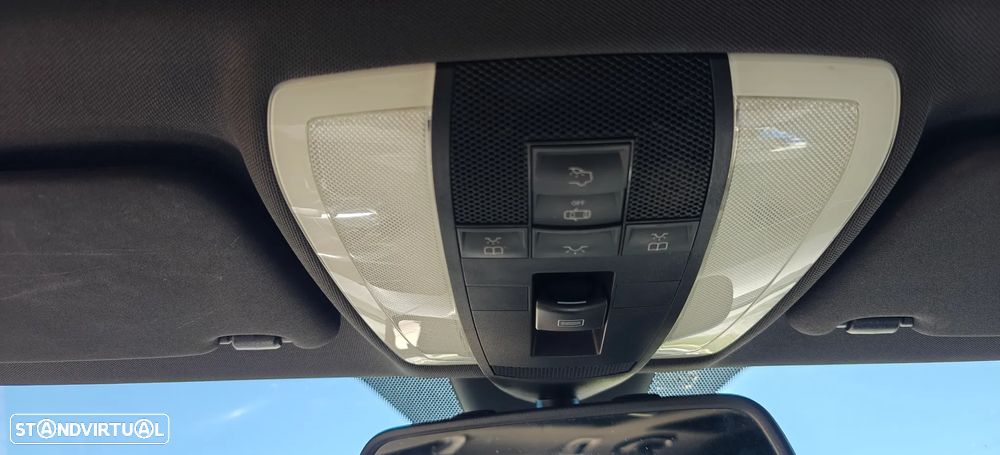 Mercedes-Benz C 250 Station CDI DPF (BlueEFFICIENCY) 7G-TRONIC Avantgarde - 28