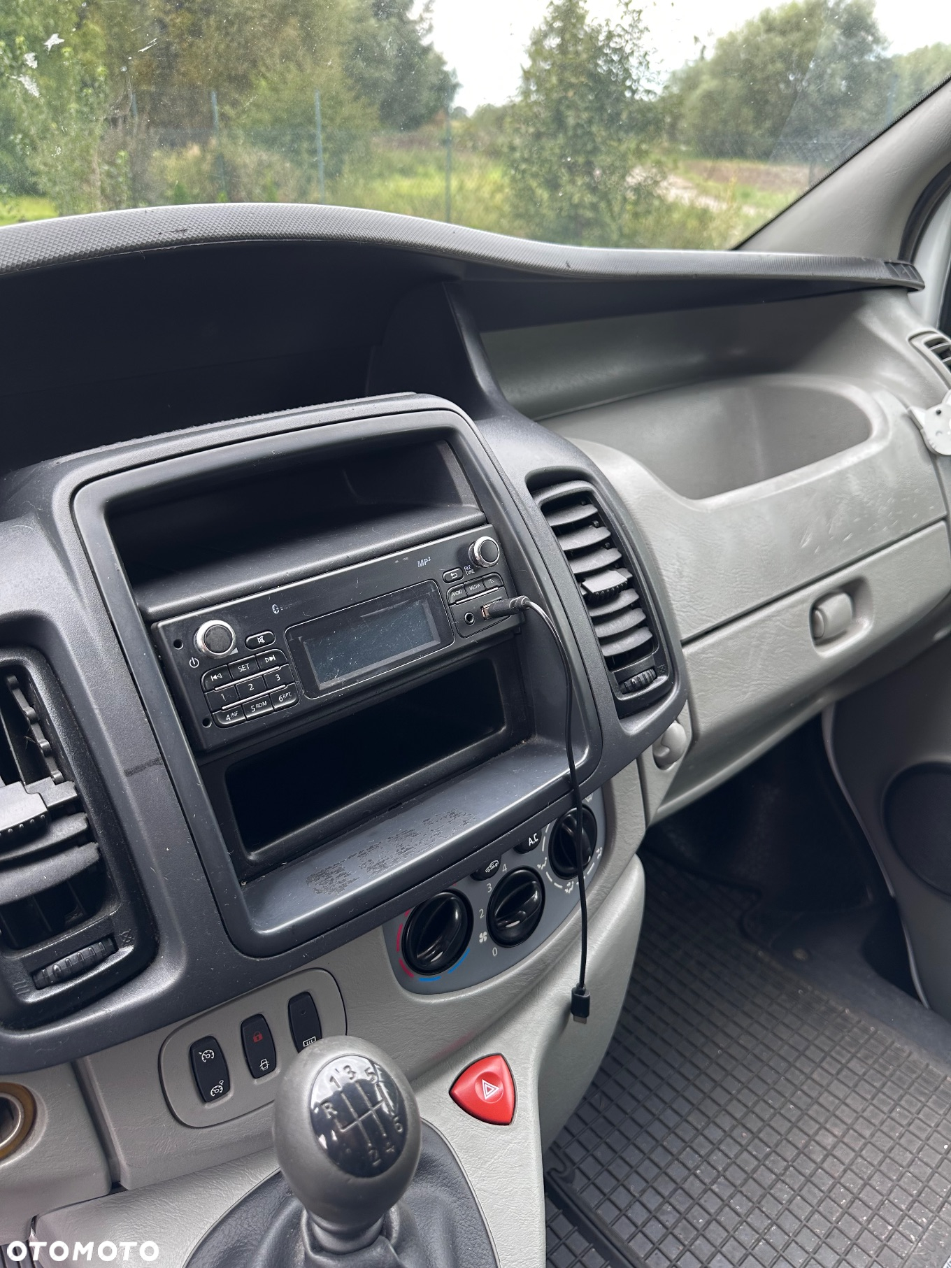 Renault Trafic - 17