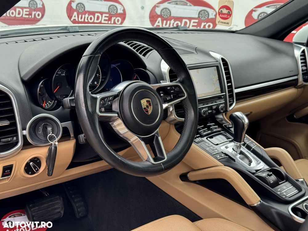 Porsche Cayenne V6 3.6L Aut. - 6