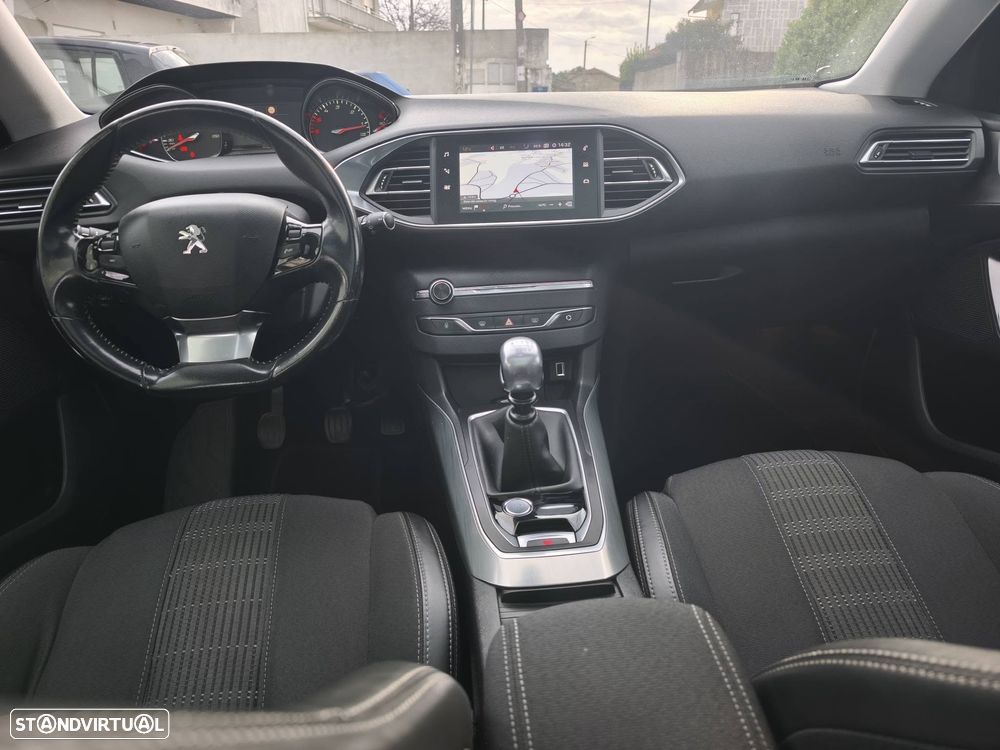 Peugeot 308 SW BlueHDi 120 Stop & Start Allure - 21