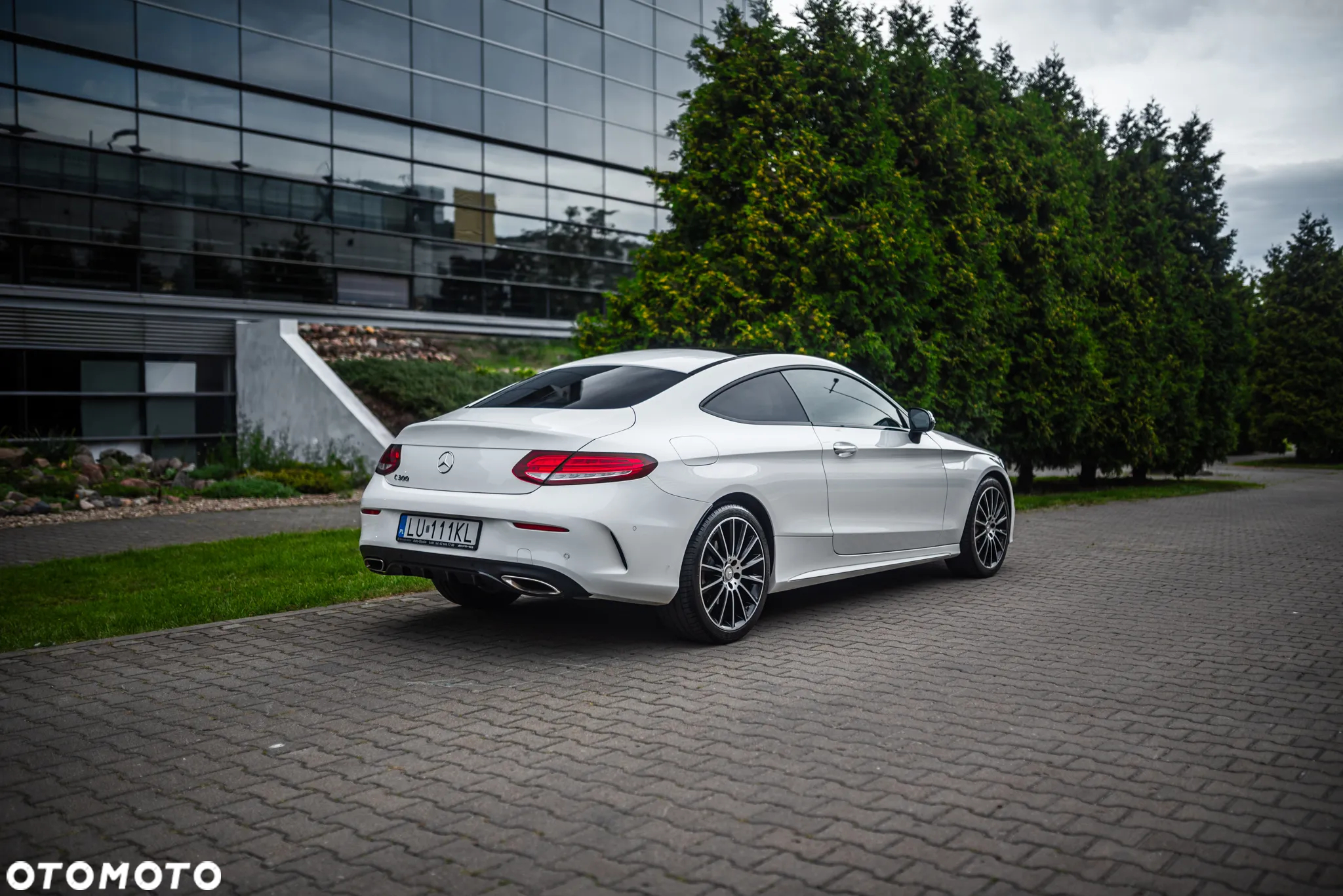 Mercedes-Benz Klasa C 300 7G-TRONIC - 8
