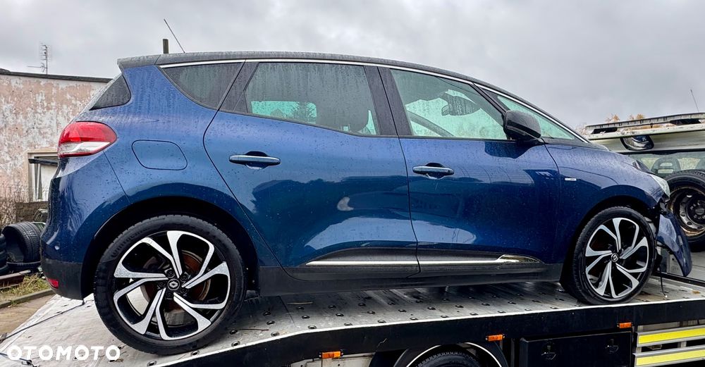 Renault Scenic 1.6 dCi Energy Bose Edition - 13