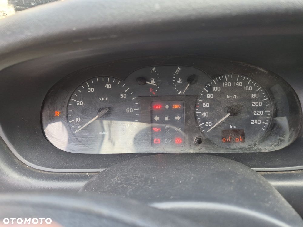 Renault Megane 1.4 RN 16V - 3