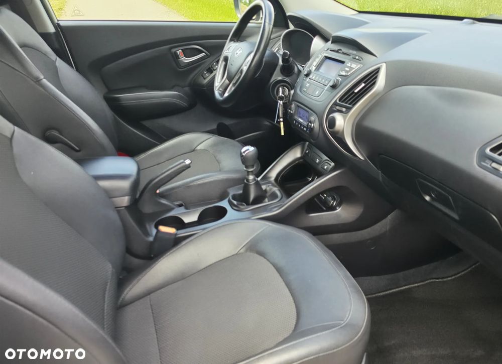 Hyundai ix35 1.7 CRDi Comfort 2WD - 32